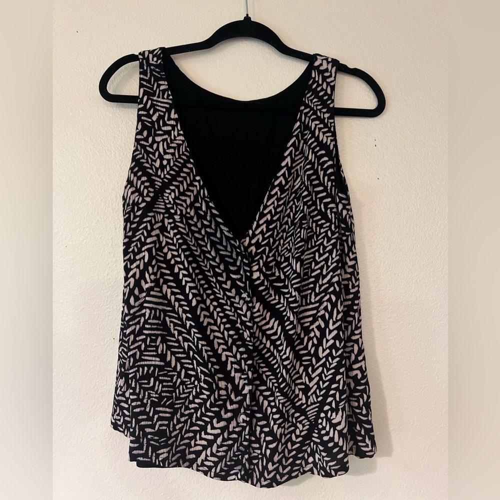 Noonday Collection Fair Trade Convertible Kawa Tank